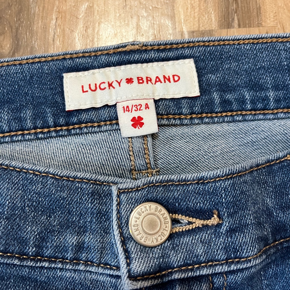 Lucky Brand Sweet Mid Rise Straight Jeans - Picture 3 of 9